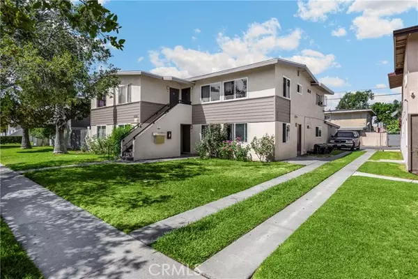 Santa Ana, CA 92707,2522 South Rosewood Avenue