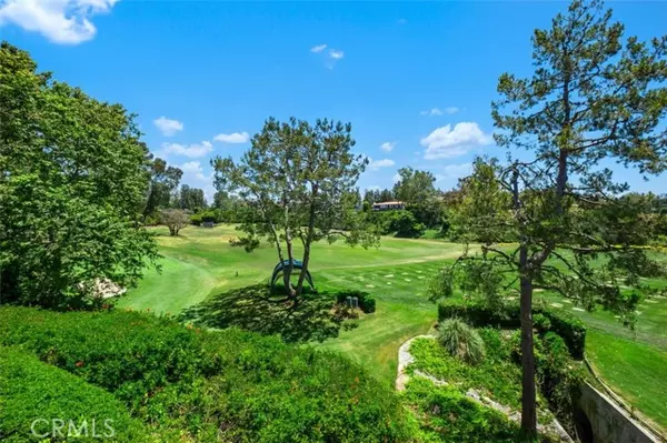 23 Lochmoor Lane, Newport Beach, CA 92660