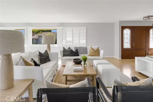 Corona Del Mar, CA 92625,564 Seaward Road