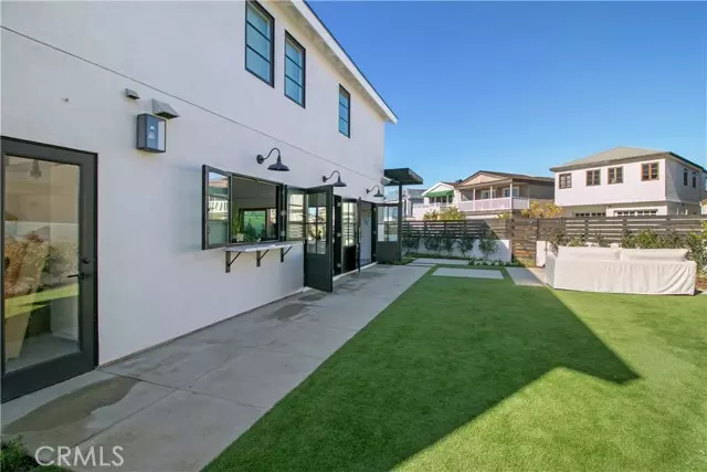 Newport Beach, CA 92663,246 Orange Street