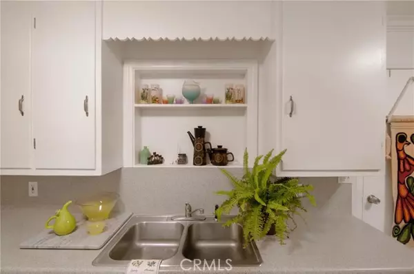 Costa Mesa, CA 92627