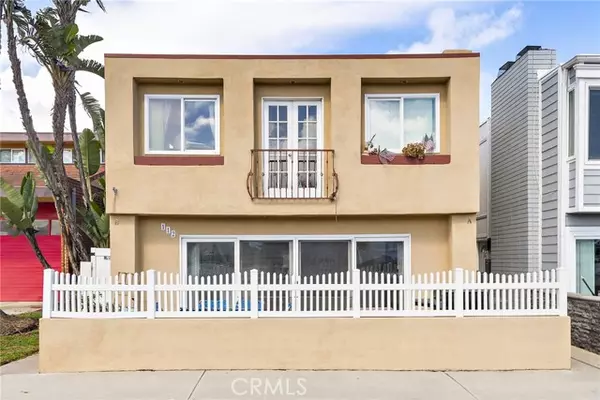 112 East Balboa Boulevard, Newport Beach, CA 92661