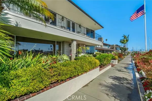 Long Beach, CA 90803,5585 East Corso Di Napoli