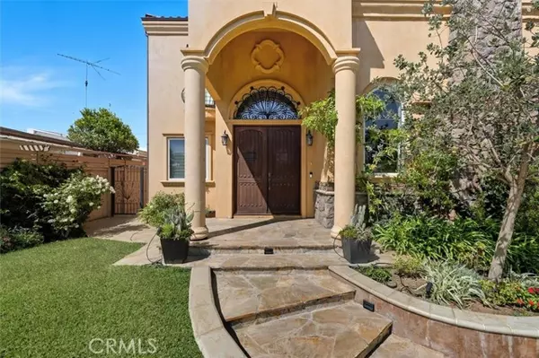 Newport Beach, CA 92663,439 Catalina