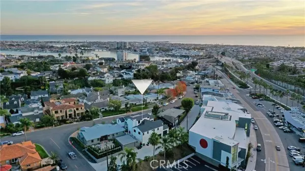 Newport Beach, CA 92663,333 Holmwood Drive
