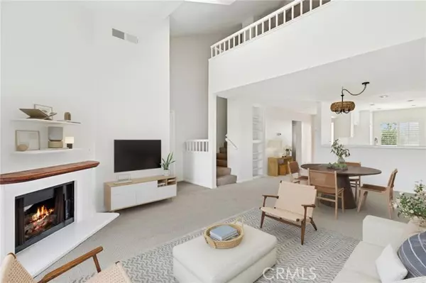 Newport Beach, CA 92660,440 Villa Point