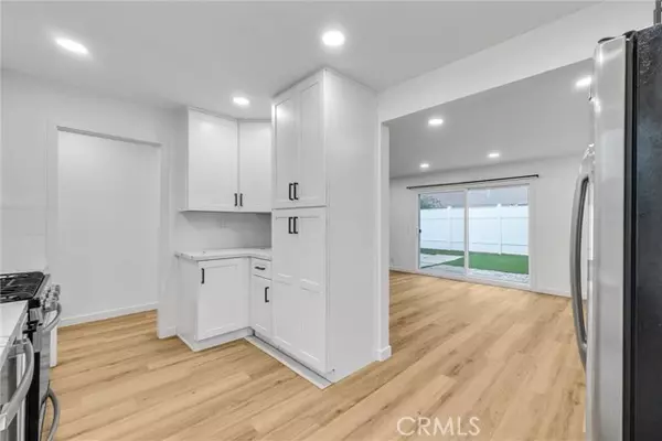 Costa Mesa, CA 92626,3036 Coolidge Avenue