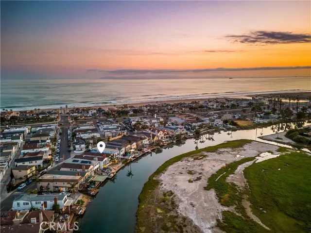 Newport Beach, CA 92663,231 Canal