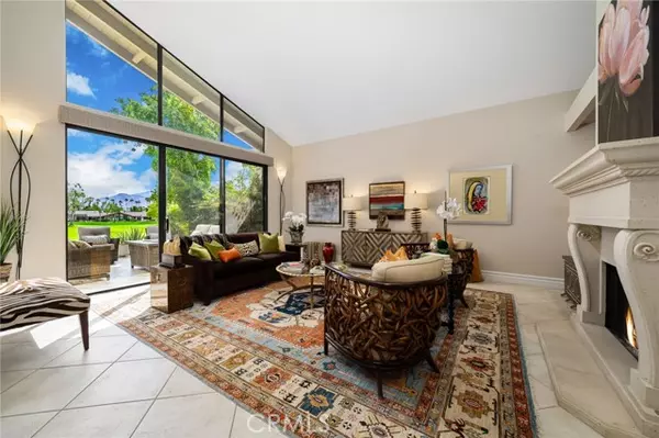 207 Bouquet Canyon Drive, Palm Desert, CA 92211