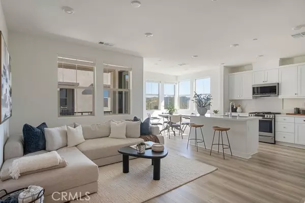 1300 Lasso Way, Rancho Mission Viejo, CA 92694