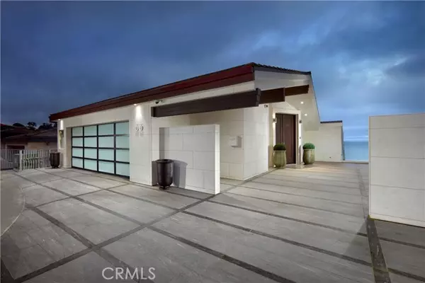 Laguna Beach, CA 92651,33 Bay Drive