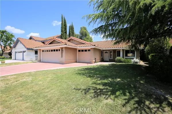 922 Inverness Drive, Paso Robles, CA 93446