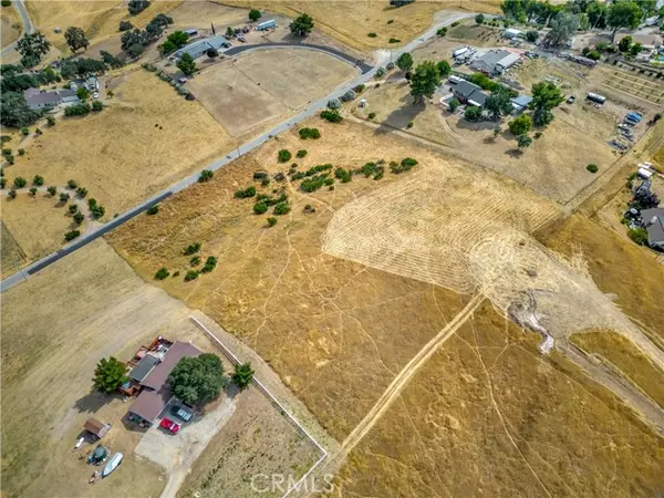 Paso Robles, CA 93446,0 Play Doe Lane