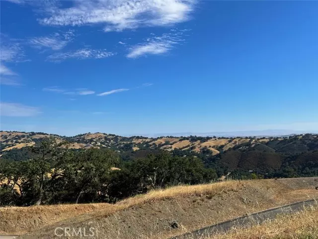 12382 Puente Road, Atascadero, CA 93422