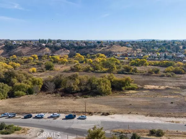 690 Paso Robles Street, Paso Robles, CA 93446