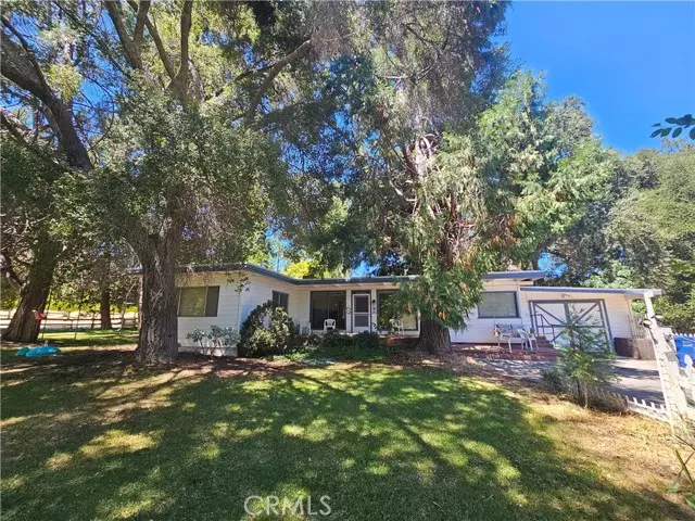 1610 White Oak Road, Templeton, CA 93465