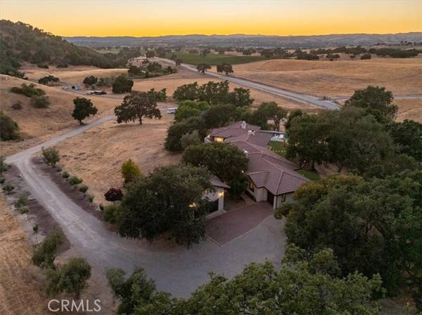 111 Kim Court, Templeton, CA 93465