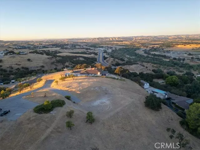 Paso Robles, CA 93446,3630 Lorraine Way