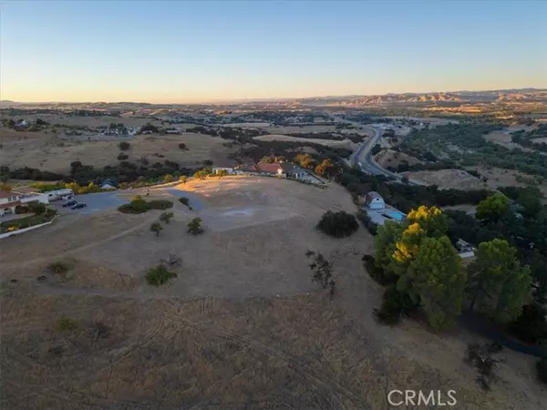 Paso Robles, CA 93446,3630 Lorraine Way
