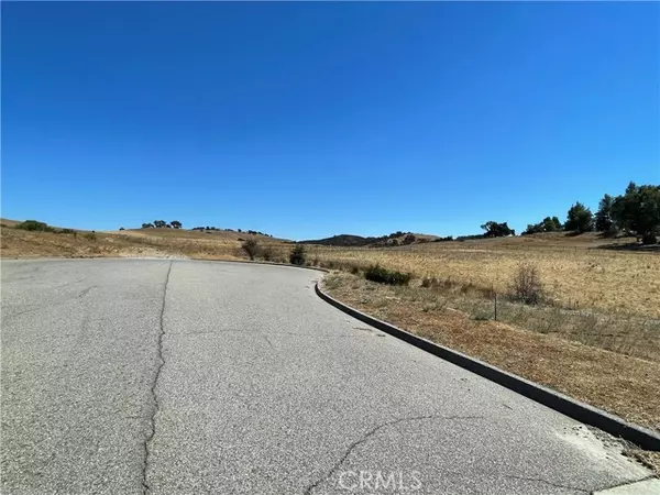 Paso Robles, CA 93446,2140 Holly Drive