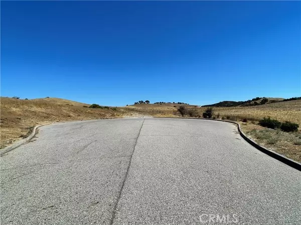 Paso Robles, CA 93446,2140 Holly Drive