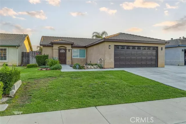 325 West Pilot Avenue, Bakersfield, CA 93308