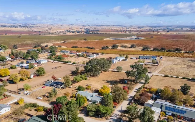 5320 Deer Creek Way, Paso Robles, CA 93446