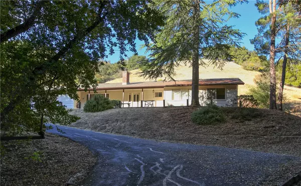 8370 Del Rio Road, Atascadero, CA 93422