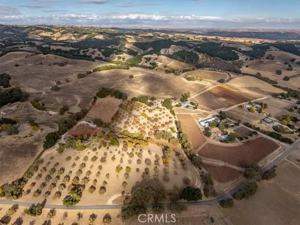 4350 Vineyard Drive, Paso Robles, CA 93446