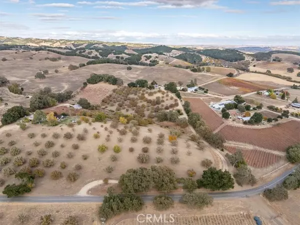 Paso Robles, CA 93446,4350 Vineyard Drive