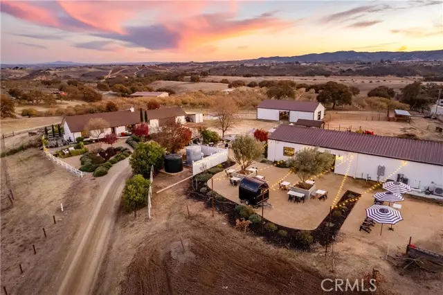 7245 Nonpariel Road, Paso Robles, CA 93446