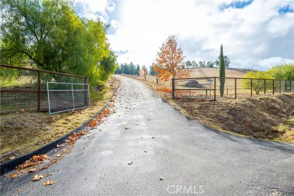 3443 Sunburst Road, Paso Robles, CA 93446