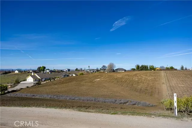 Paso Robles, CA 93446,0 Baron Way