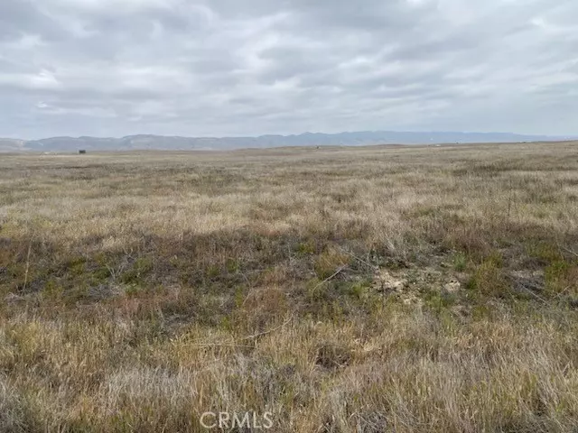 0 Dardanelle lot 86, California Valley, CA 93453