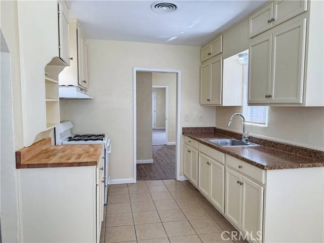 Bakersfield, CA 93308,812 Wilson Avenue