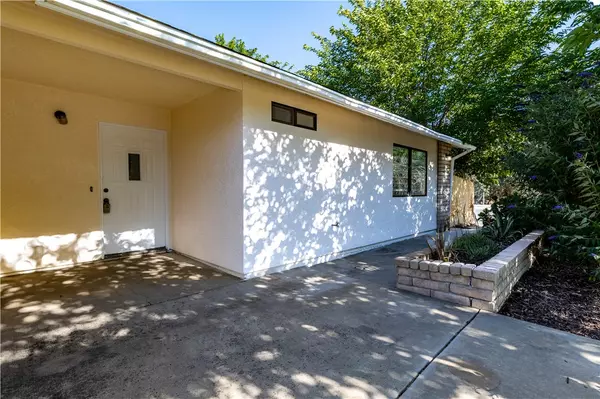 Paso Robles, CA 93446,1748 Wade Drive