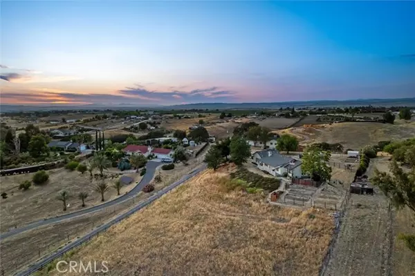 5735 Prancing Deer Place, Paso Robles, CA 93446