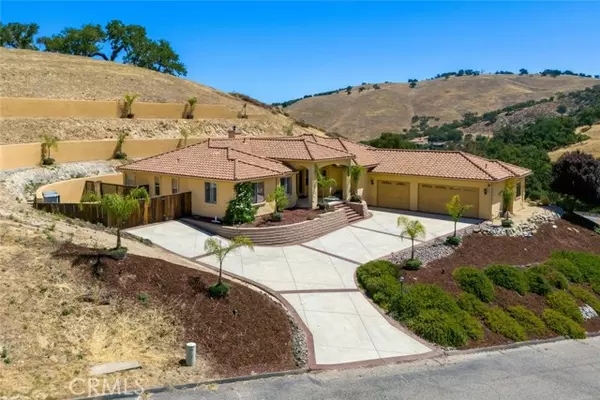Paso Robles, CA 93446,9805 Steelhead Road