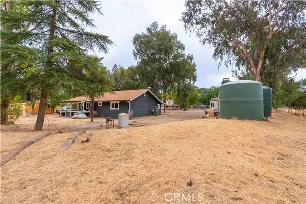 Paso Robles, CA 93446,1175 Moon Valley Way