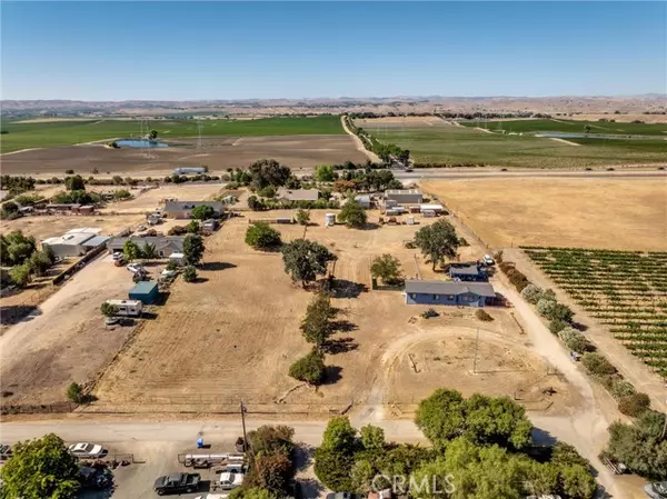 Paso Robles, CA 93446,6980 Sherry Place