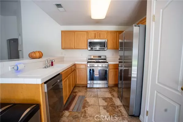 Bakersfield, CA 93312,11713 Darlington