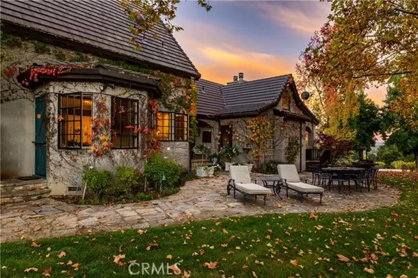 Paso Robles, CA 93446,5415 Fairhills