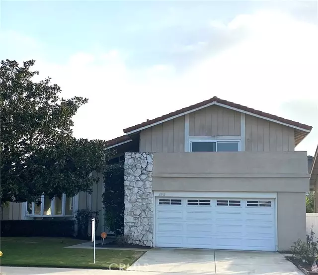 6852 Red Coach Drive, Huntington Beach, CA 92647