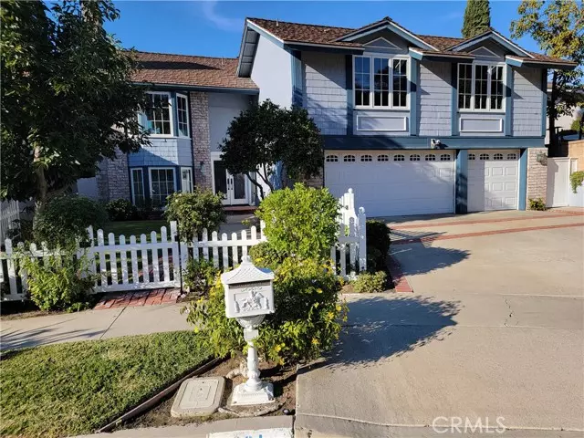 22221 Anthony Dr, Lake Forest, CA 92630