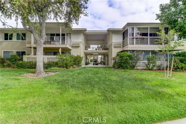 Laguna Woods, CA 92637,389 Ave Castilla