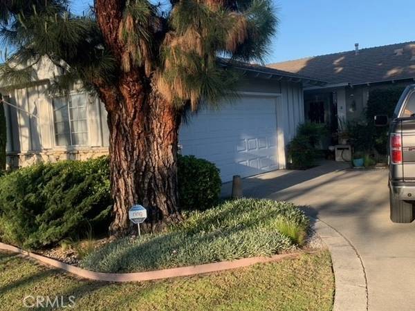 3450 Claremore Avenue, Long Beach, CA 90808