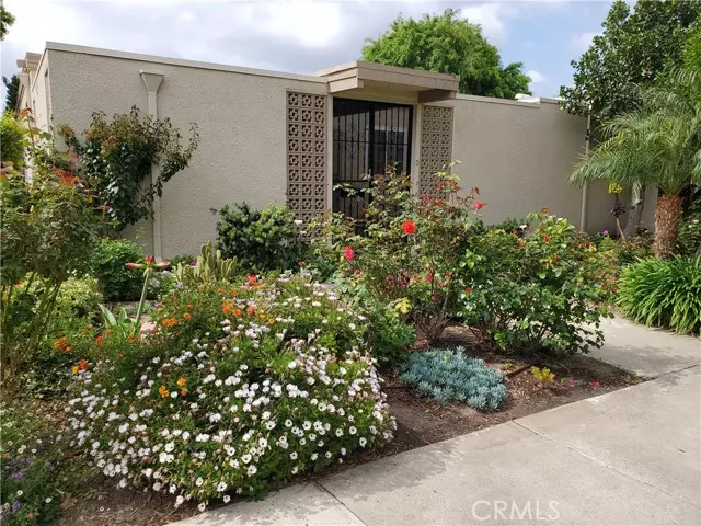 Laguna Woods, CA 92637,568 Avenida Sevilla