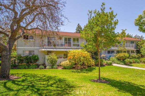 829 Via Alhambra, Laguna Woods, CA 92637