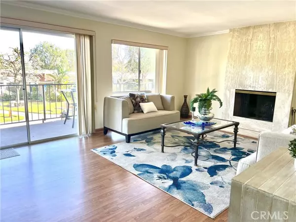 Laguna Woods, CA 92637,3033 Via Vista