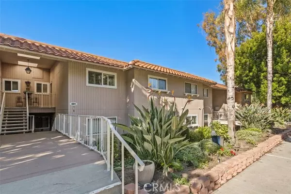 Laguna Woods, CA 92637,881 Via Mendoza